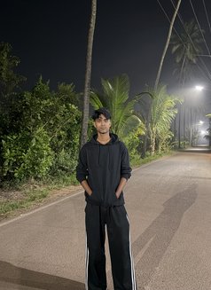 Naby - Male escort in Candolim, Goa Photo 6 of 7