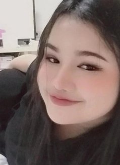 Nada - masseuse in Al Manama Photo 5 of 7