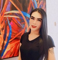 Nada - Transsexual escort in Şalālah