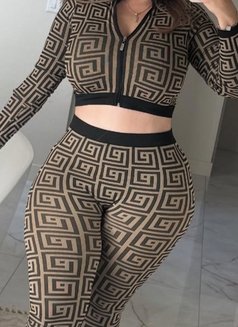 Nada - companion in Jeddah Photo 3 of 7