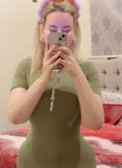 Nada - companion in Jeddah Photo 4 of 7