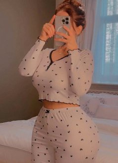 Nada - companion in Jeddah Photo 5 of 7