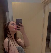 Nadae - escort in Bali