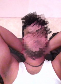 Naddy Delhi's Playboy - Acompañantes masculino in New Delhi Photo 3 of 3