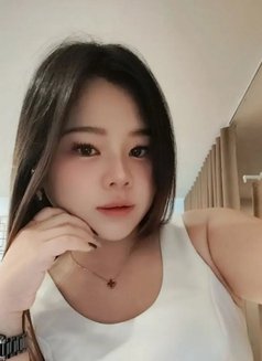 Nadear - escort in Bangkok Photo 5 of 6