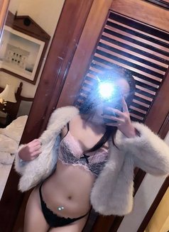 Nadear - Acompañantes transexual in Bangkok Photo 12 of 12