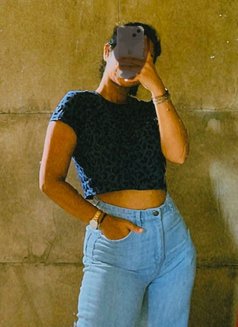Nadee (SRI LANKA) - escort in Bangalore Photo 5 of 5
