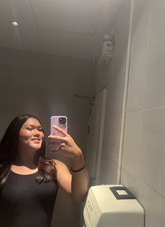 Nadeer - Transsexual escort in Phuket Photo 1 of 3