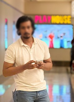 Nadeera Fernando - Male escort in Colombo Photo 2 of 4