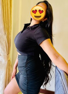 Nadeesha for Cam and Real Meet - escort in Colombo Photo 4 of 5