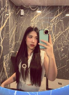 Nadeiy - escort in Dubai Photo 3 of 3