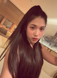 Nadeiy - escort in Dubai Photo 4 of 6