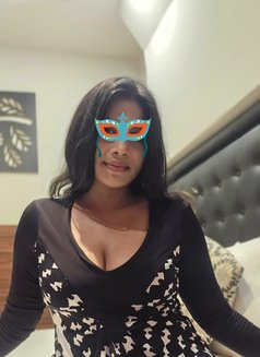 Nadi back - escort in Colombo Photo 7 of 8