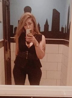 NADI IRAN 🥰 - escort in Muscat Photo 10 of 13