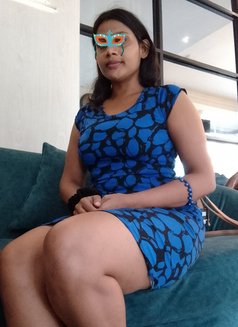 Nadi is back - escort in Colombo Photo 17 of 17