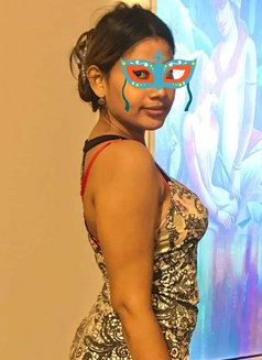 Nadi is back - escort in Colombo Photo 21 of 23