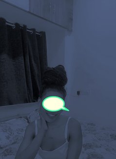 Nadia Bedroom Queen - puta in Hyderabad Photo 4 of 4