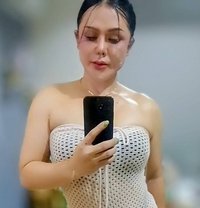 Nadia Bkk - Transsexual escort in Bangkok