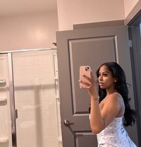 Nadia - escort in Al Sohar