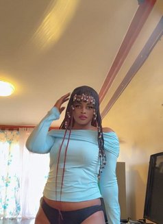 Nadia - escort in Nairobi Photo 1 of 2