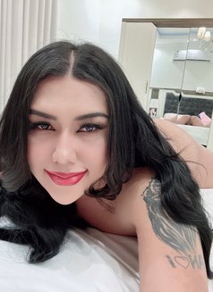 Nadia good massage with popper - Masajista in Khobar Photo 4 of 6