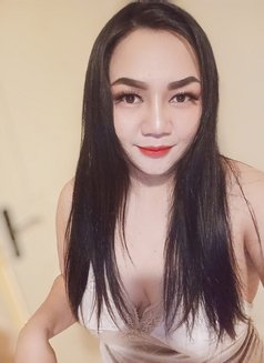 Nadia Good Service in Juffair - puta in Al Manama Photo 6 of 16