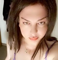 Nadia - Transsexual escort in Geneva