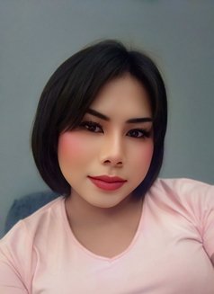 Nadia Ladyboy - masseuse in Muscat Photo 4 of 8