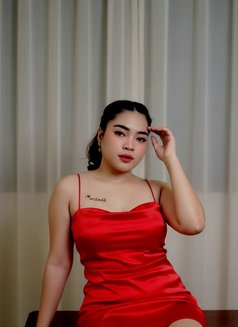 Nadia - escort in Riyadh Photo 1 of 4