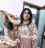 Nadia Nafeesa - Dominadora transexual in Al Manama Photo 1 of 3