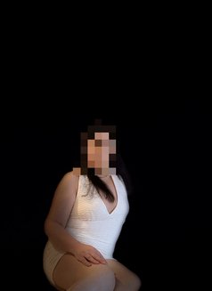 Nadia New - escort in Muscat Photo 2 of 2