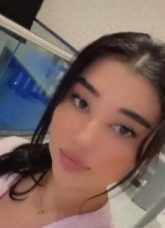 Nadia - puta in Lahore Photo 3 of 4