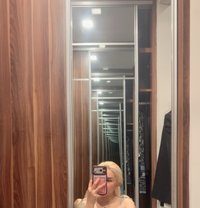 Nadia cute - companion in Khobar