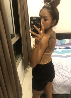Nadia - puta in Pattaya Photo 2 of 5