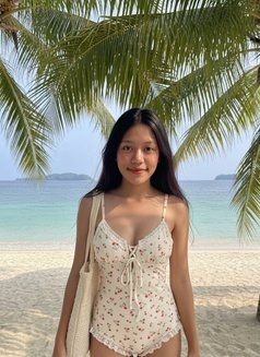 Nadia - puta in Pattaya Photo 4 of 7