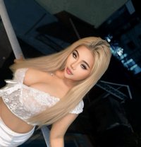 Nadia - puta in Phuket