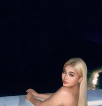 Nadia - puta in Phuket