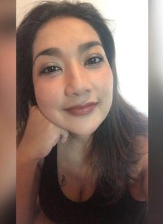 Nadia - masseuse in Phuket Photo 2 of 2