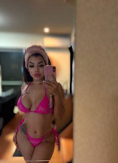 Nadia - escort in Okinawa Island Photo 2 of 12