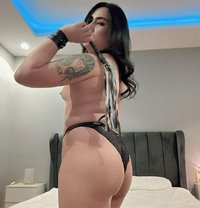 Nadia - Transsexual escort in Jeddah