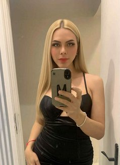 Nadia ThaiLB top&bottom big dick 7” - Transsexual escort in Riyadh Photo 4 of 4