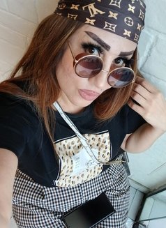 NADiA🥰🤩 - escort in Muscat Photo 9 of 15