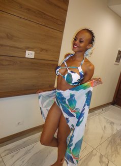 Nadia Vip - escort in Beirut Photo 7 of 9