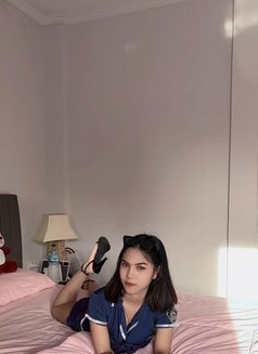 Nadia, Young and Attractive Girl - puta in Bali Photo 5 of 6