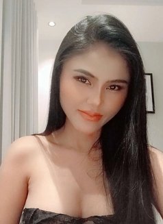 Nadia18 - masseuse in Riyadh Photo 1 of 5