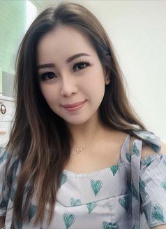 Nadia428 - Male escort in Abu Dhabi Photo 2 of 4