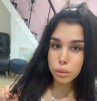 Nadin - Transsexual escort in Beirut