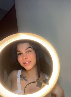Nadin - Transsexual escort in Beirut Photo 24 of 27