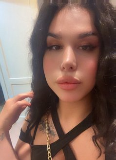 Nadin - Transsexual escort in Beirut Photo 29 of 29