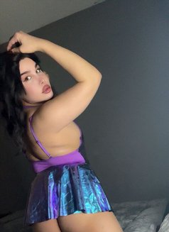 Nadin - Transsexual escort in Beirut Photo 13 of 18